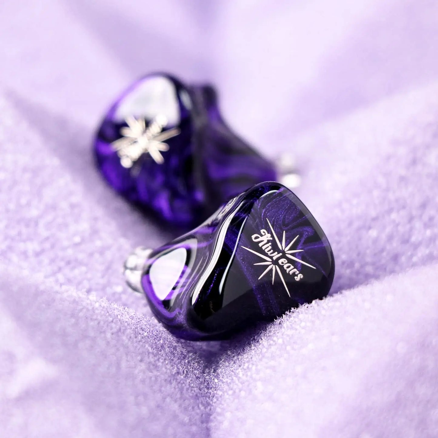 Kiwi Ears Quartet 2DD+2BA Hybrid In-Ear Monitor, HiFi Earphones with Hand-crafted Resin Shell, Detachable OFC Silver-plated