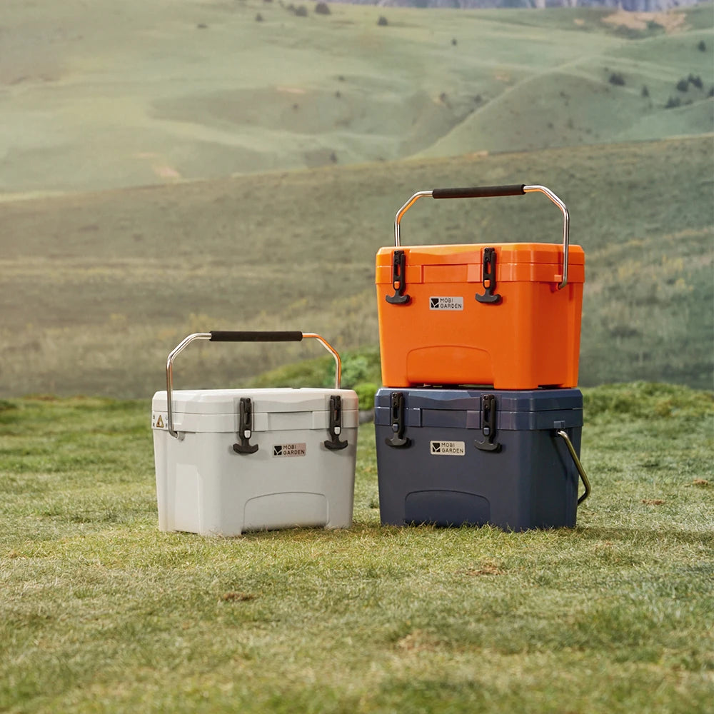 Mobi Garden Portable Wheeled Cooler  Insulated Ice Box for Car Picnics Outdoor Camping   Fresh Food Storage