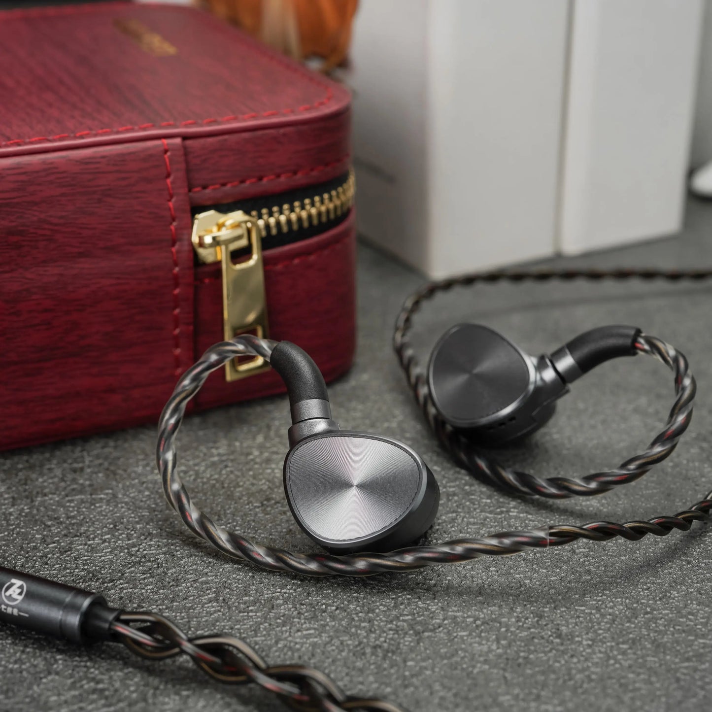 7HZ Legato Dual Dynamic Drivers IEMs In-Ear Monitors Earphones HiFi 2DD Wired Headphone with 2Pin OCC Silver-Plated Cable 3.5mm