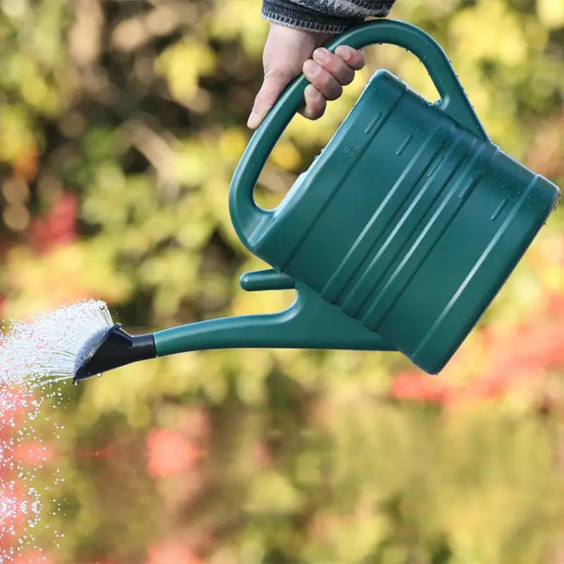 5L Plastic Watering Can Garden Essential Watering Can Indoor Outdoor Light Weight Cans Watering Can Family Gardening Garden