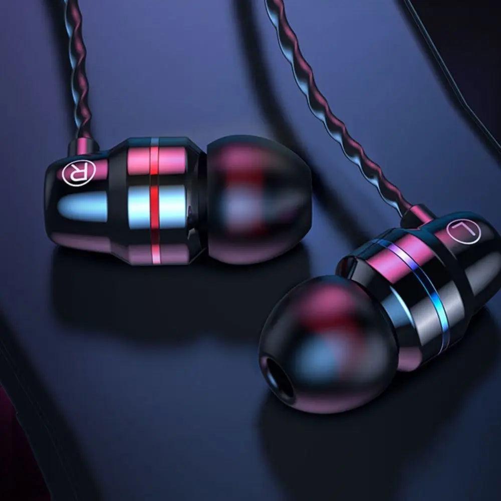 Portable 3.5mm In-ear Headphones Stereo High Definition Wired Headset Deep Bass Noise Canceling InEar Microphone Wired Headset